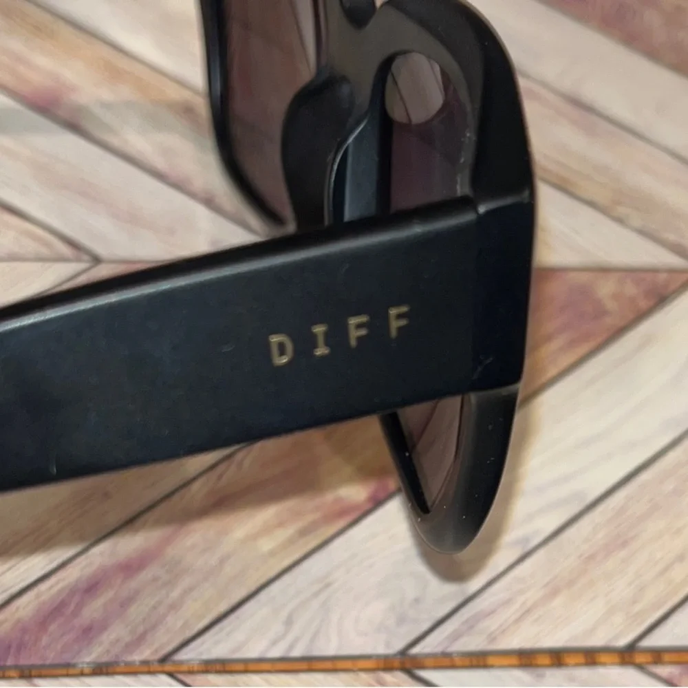 DIFF eyewear BELLA 2 oversized mirrored matte Black polarized Sunglasses